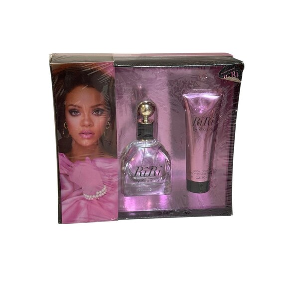RiRi Perfume by Rihanna 3 pc Set-3.4 oz EDP SP+3.0 oz Body Lotion+S/Gel